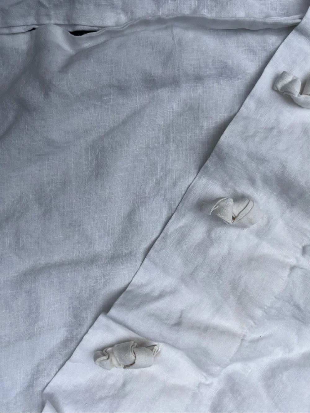 2 x Vintage Linen White Pillowcases with Tie Knots Minimalist Retro Cottagecore